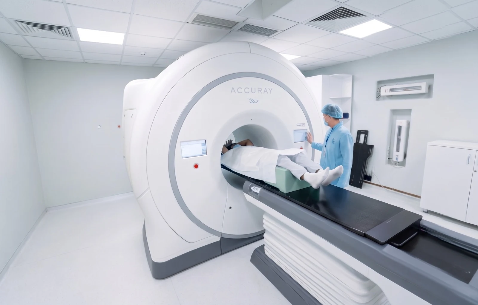 Аппарат TomoTherapy в онкологическом центре «ҮМІТ» в Астане